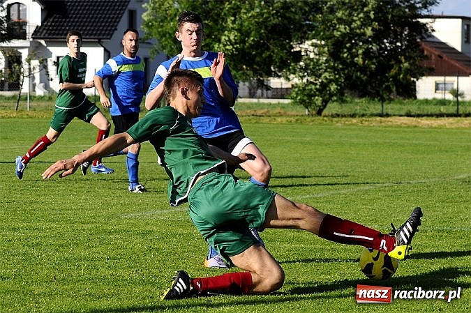 Zdjęcie w galerii na portalu naszraciborz.pl: Dzięwięć bramek i pogrom w Krzyżanowicach wiadomości z regionu