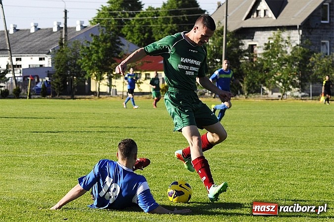 Zdjęcie w galerii na portalu naszraciborz.pl: Dzięwięć bramek i pogrom w Krzyżanowicach wiadomości z regionu