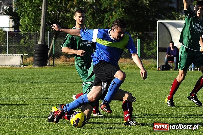 Zdjęcie w galerii na portalu naszraciborz.pl: Dzięwięć bramek i pogrom w Krzyżanowicach wiadomości z regionu