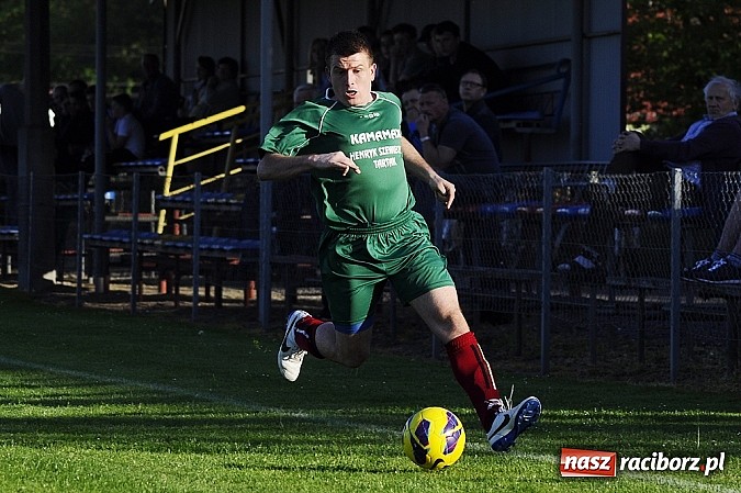 Zdjęcie w galerii na portalu naszraciborz.pl: Dzięwięć bramek i pogrom w Krzyżanowicach wiadomości z regionu