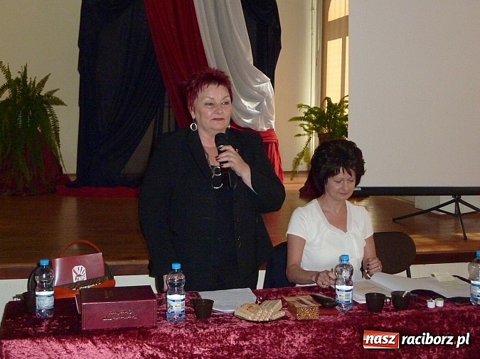 Zdjęcie w galerii na portalu naszraciborz.pl: Wybory w ZNP. Teresa Ćwik ponownie prezesem wiadomości z regionu