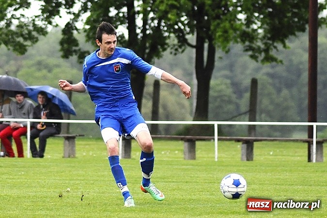 Zdjęcie w galerii na portalu naszraciborz.pl: Pietrowicki Start górą nad Stalą Kuźnia Raciborska wiadomości z regionu