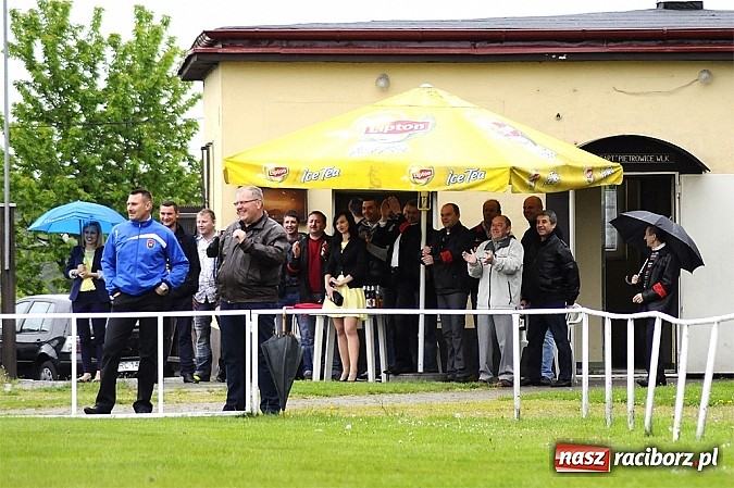 Zdjęcie w galerii na portalu naszraciborz.pl: Pietrowicki Start górą nad Stalą Kuźnia Raciborska wiadomości z regionu