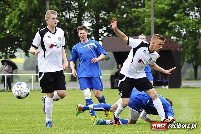 Zdjęcie w galerii na portalu naszraciborz.pl: Pietrowicki Start górą nad Stalą Kuźnia Raciborska wiadomości z regionu