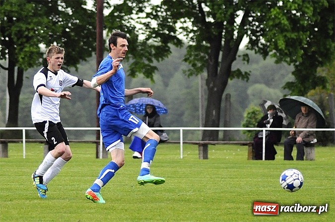 Zdjęcie w galerii na portalu naszraciborz.pl: Pietrowicki Start górą nad Stalą Kuźnia Raciborska wiadomości z regionu