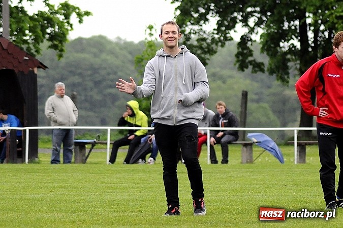 Zdjęcie w galerii na portalu naszraciborz.pl: Pietrowicki Start górą nad Stalą Kuźnia Raciborska wiadomości z regionu