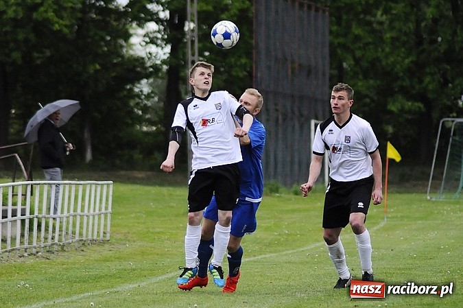 Zdjęcie w galerii na portalu naszraciborz.pl: Pietrowicki Start górą nad Stalą Kuźnia Raciborska wiadomości z regionu