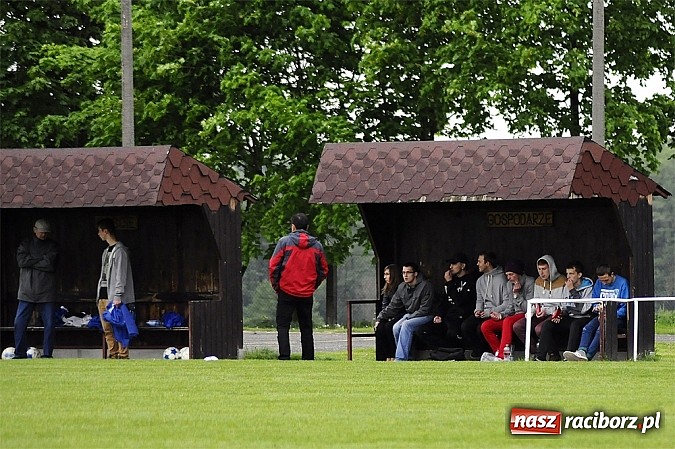 Zdjęcie w galerii na portalu naszraciborz.pl: Pietrowicki Start górą nad Stalą Kuźnia Raciborska wiadomości z regionu