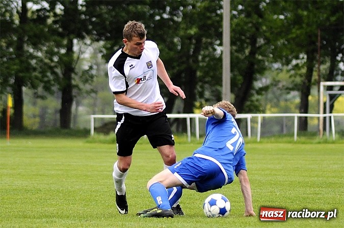 Zdjęcie w galerii na portalu naszraciborz.pl: Pietrowicki Start górą nad Stalą Kuźnia Raciborska wiadomości z regionu