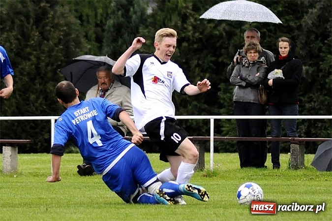 Zdjęcie w galerii na portalu naszraciborz.pl: Pietrowicki Start górą nad Stalą Kuźnia Raciborska wiadomości z regionu