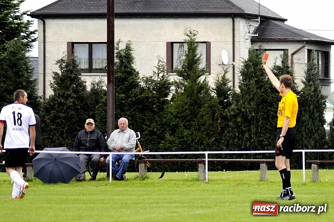 Zdjęcie w galerii na portalu naszraciborz.pl: Pietrowicki Start górą nad Stalą Kuźnia Raciborska wiadomości z regionu