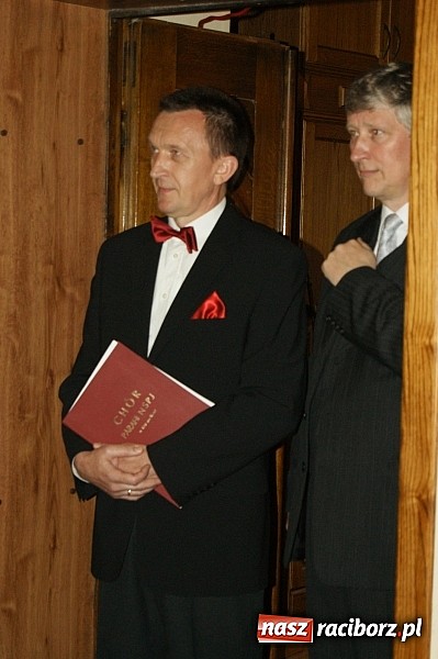 Zdjęcie w galerii na portalu naszraciborz.pl: U świętej Anny w Krzyżanowicach śpiewały chóry wiadomości z regionu