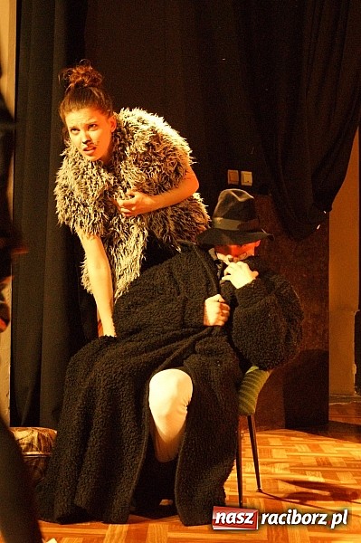 Zdjęcie w galerii na portalu naszraciborz.pl: Koty Eliota na podsumowanie warsztatów wiadomości z regionu