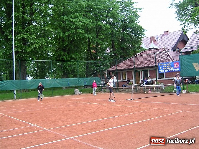 Zdjęcie w galerii na portalu naszraciborz.pl: Wiosenny turniej tenisowy TKKF Rafako wiadomości z regionu
