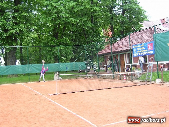 Zdjęcie w galerii na portalu naszraciborz.pl: Wiosenny turniej tenisowy TKKF Rafako wiadomości z regionu
