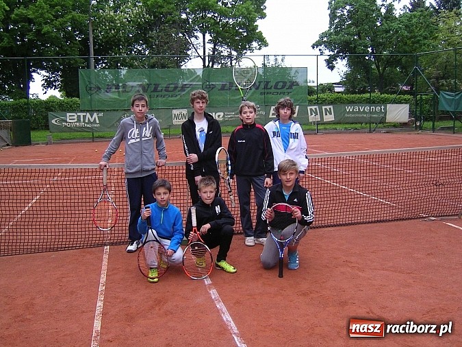 Zdjęcie w galerii na portalu naszraciborz.pl: Wiosenny turniej tenisowy TKKF Rafako wiadomości z regionu