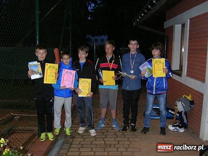 Zdjęcie w galerii na portalu naszraciborz.pl: Wiosenny turniej tenisowy TKKF Rafako wiadomości z regionu