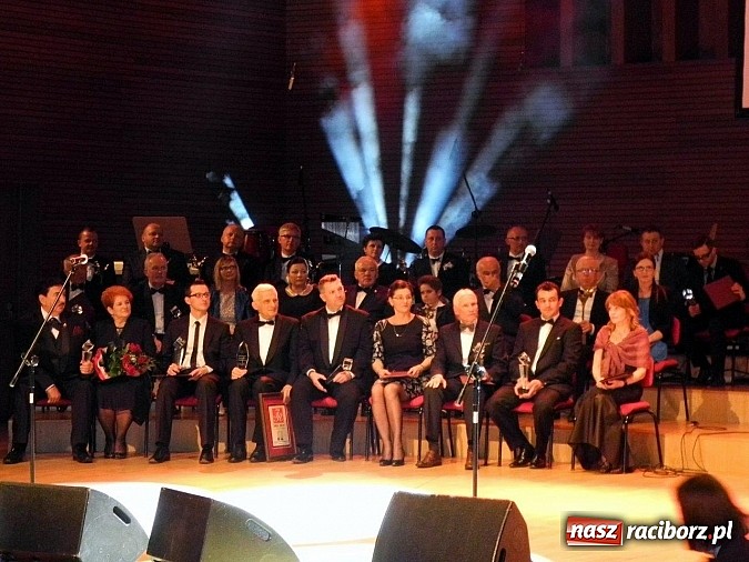Zdjęcie w galerii na portalu naszraciborz.pl: Raciborski Staltech wyr&oacute;żniony na gali w Katowicach wiadomości z regionu