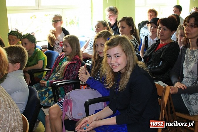 Zdjęcie w galerii na portalu naszraciborz.pl: 13. Wojewódzki Konkurs Piosenki Niemieckiej w MDK wiadomości z regionu