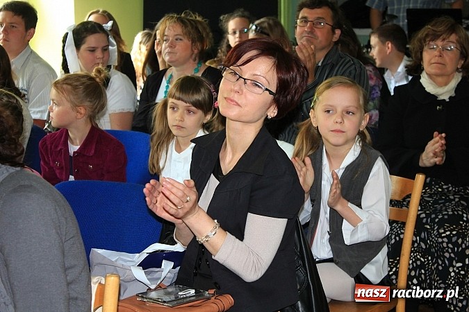 Zdjęcie w galerii na portalu naszraciborz.pl: 13. Wojewódzki Konkurs Piosenki Niemieckiej w MDK wiadomości z regionu