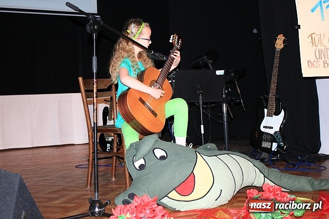 Zdjęcie w galerii na portalu naszraciborz.pl: 13. Wojewódzki Konkurs Piosenki Niemieckiej w MDK wiadomości z regionu