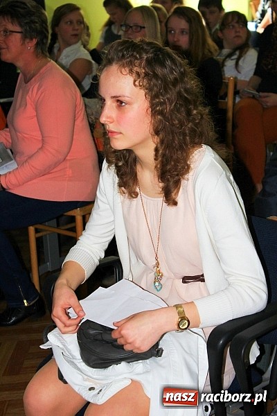 Zdjęcie w galerii na portalu naszraciborz.pl: 13. Wojewódzki Konkurs Piosenki Niemieckiej w MDK wiadomości z regionu