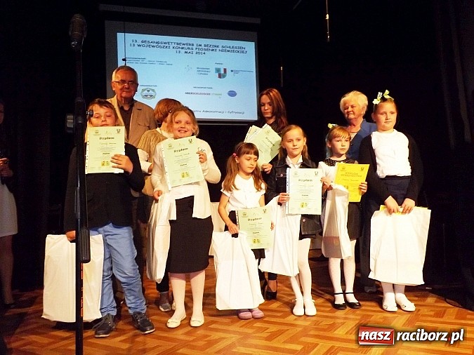 Zdjęcie w galerii na portalu naszraciborz.pl: 13. Wojewódzki Konkurs Piosenki Niemieckiej w MDK wiadomości z regionu