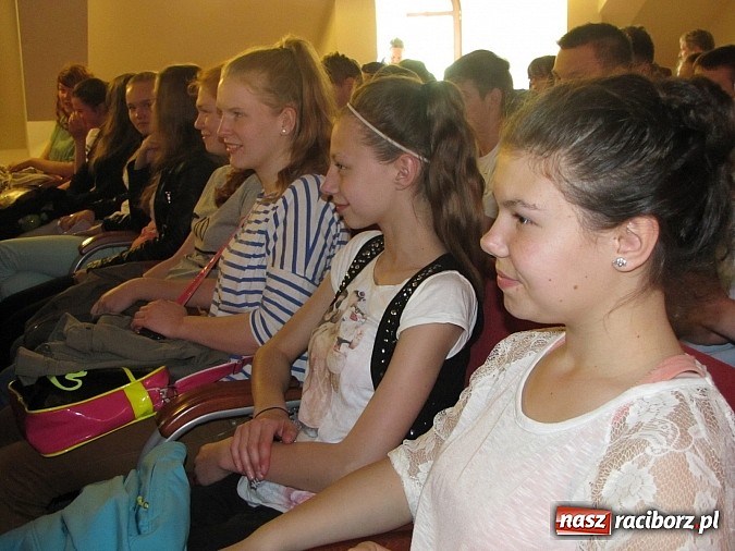 Zdjęcie w galerii na portalu naszraciborz.pl: Studia czy kształcenie zawodowe? Spotkanie z gimnazjalistami na Zamku wiadomości z regionu