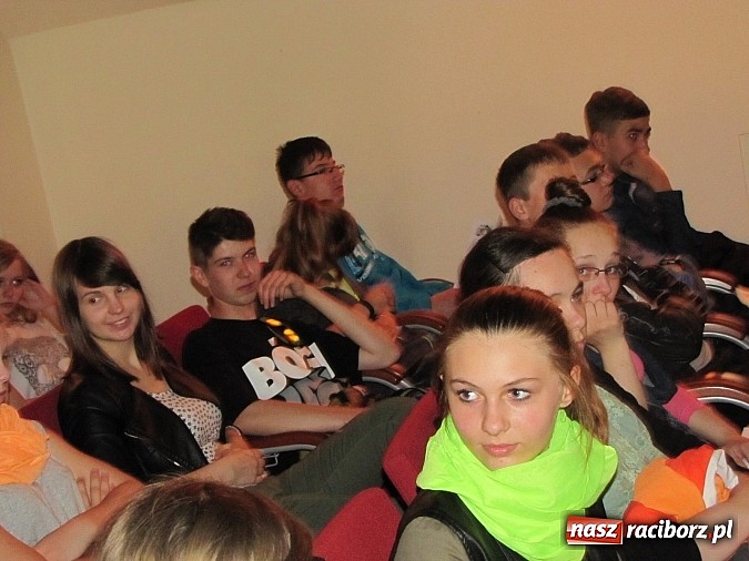 Zdjęcie w galerii na portalu naszraciborz.pl: Studia czy kształcenie zawodowe? Spotkanie z gimnazjalistami na Zamku wiadomości z regionu