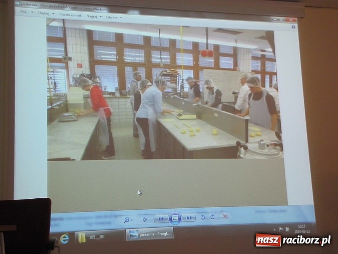 Zdjęcie w galerii na portalu naszraciborz.pl: Studia czy kształcenie zawodowe? Spotkanie z gimnazjalistami na Zamku wiadomości z regionu