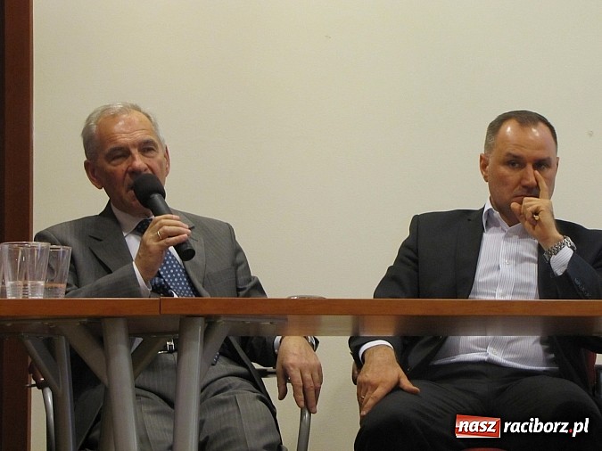 Zdjęcie w galerii na portalu naszraciborz.pl: Studia czy kształcenie zawodowe? Spotkanie z gimnazjalistami na Zamku wiadomości z regionu