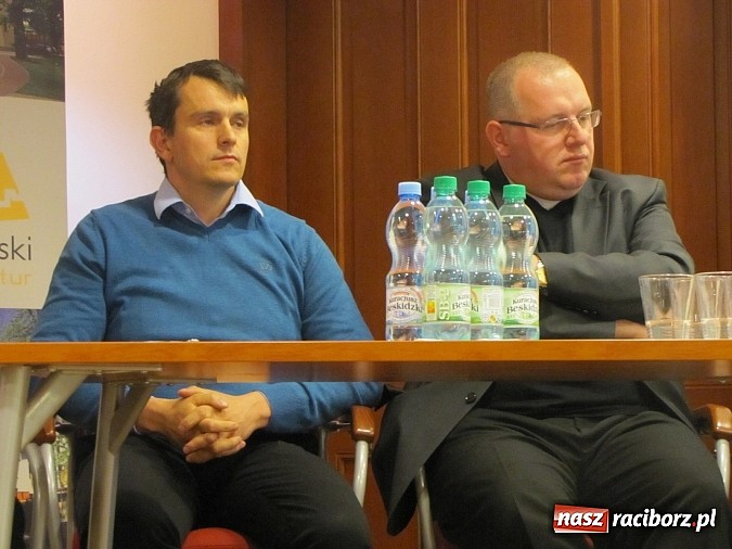 Zdjęcie w galerii na portalu naszraciborz.pl: Studia czy kształcenie zawodowe? Spotkanie z gimnazjalistami na Zamku wiadomości z regionu