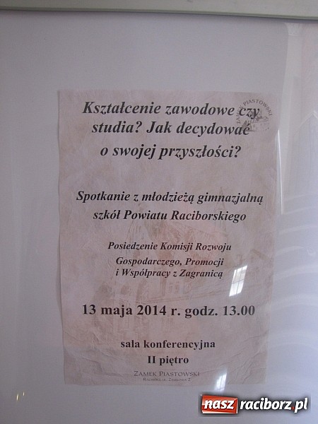 Zdjęcie w galerii na portalu naszraciborz.pl: Studia czy kształcenie zawodowe? Spotkanie z gimnazjalistami na Zamku wiadomości z regionu