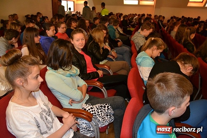 Zdjęcie w galerii na portalu naszraciborz.pl: Studia czy kształcenie zawodowe? Spotkanie z gimnazjalistami na Zamku wiadomości z regionu