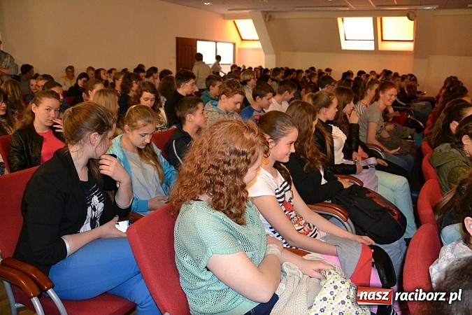 Zdjęcie w galerii na portalu naszraciborz.pl: Studia czy kształcenie zawodowe? Spotkanie z gimnazjalistami na Zamku wiadomości z regionu
