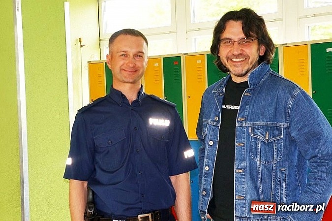 Zdjęcie w galerii na portalu naszraciborz.pl: Konkurs autek sterowanych - zawody w Strefie wiadomości z regionu