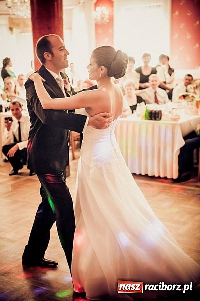 Zdjęcie w galerii na portalu naszraciborz.pl: DISCOFOX - najpopularniejszy taniec na parkiecie tylko w Studio Tańca i Ruchu EFECT!!! wiadomości z regionu