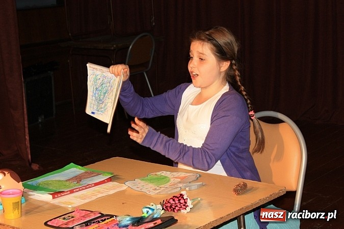 Zdjęcie w galerii na portalu naszraciborz.pl: 14. Gminny Przegląd Zespoł&oacute;w Artystycznych w Krzanowicach wiadomości z regionu