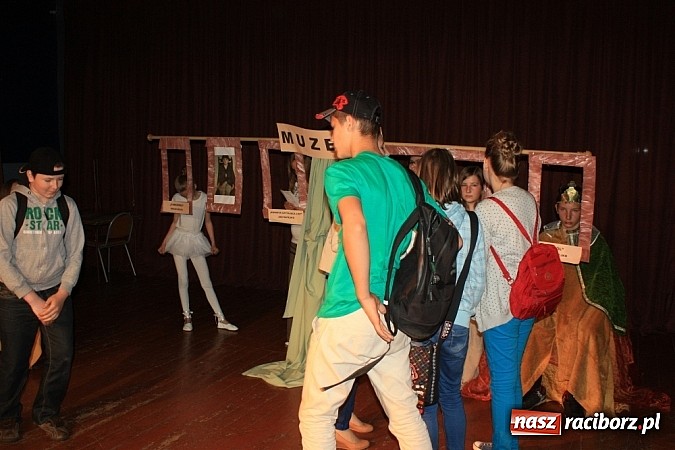 Zdjęcie w galerii na portalu naszraciborz.pl: 14. Gminny Przegląd Zespoł&oacute;w Artystycznych w Krzanowicach wiadomości z regionu