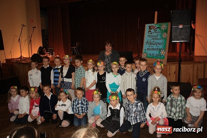 Zdjęcie w galerii na portalu naszraciborz.pl: 14. Gminny Przegląd Zespoł&oacute;w Artystycznych w Krzanowicach wiadomości z regionu