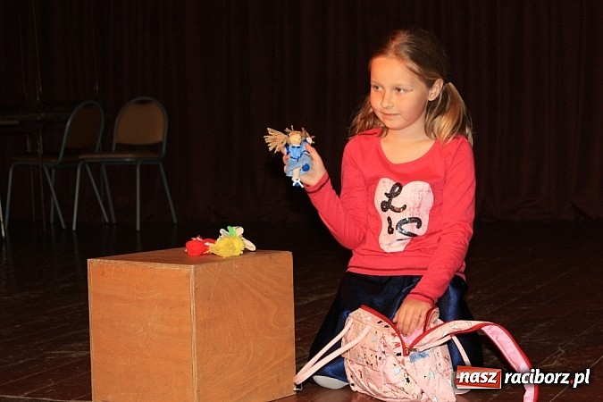 Zdjęcie w galerii na portalu naszraciborz.pl: 14. Gminny Przegląd Zespoł&oacute;w Artystycznych w Krzanowicach wiadomości z regionu