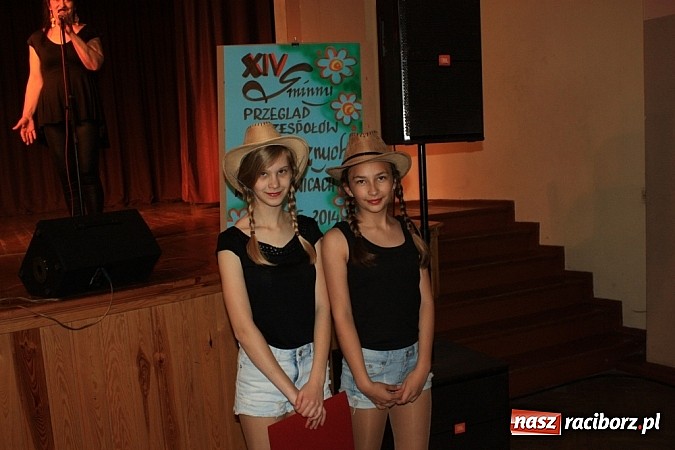 Zdjęcie w galerii na portalu naszraciborz.pl: 14. Gminny Przegląd Zespoł&oacute;w Artystycznych w Krzanowicach wiadomości z regionu
