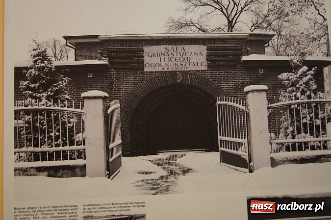 Zdjęcie w galerii na portalu naszraciborz.pl: Nieznany modernizm wystawiono w RCI  wiadomości z regionu