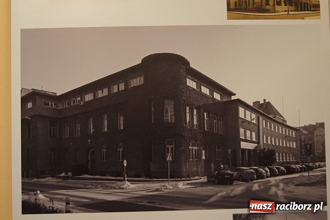 Zdjęcie w galerii na portalu naszraciborz.pl: Nieznany modernizm wystawiono w RCI  wiadomości z regionu