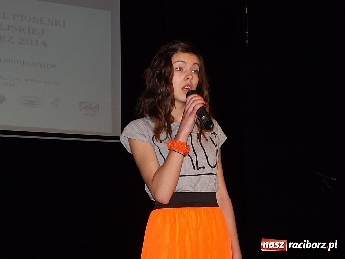 Zdjęcie w galerii na portalu naszraciborz.pl: Fesiwal Piosenki Europejskiej: Eliminacje wojewódzkie w MDK wiadomości z regionu
