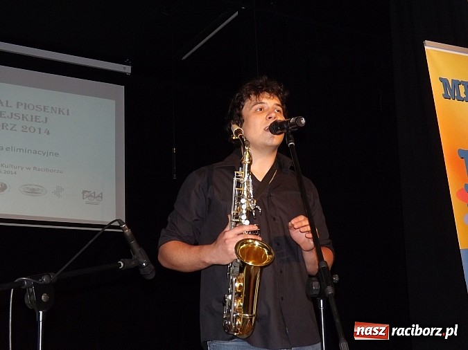 Zdjęcie w galerii na portalu naszraciborz.pl: Fesiwal Piosenki Europejskiej: Eliminacje wojewódzkie w MDK wiadomości z regionu