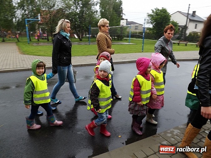 Zdjęcie w galerii na portalu naszraciborz.pl: Przedszkolaki z Łańc przestrzegają najważniejszych zasad bezpieczeństwa!  wiadomości z regionu