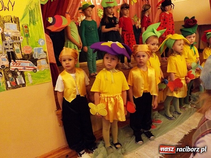 Zdjęcie w galerii na portalu naszraciborz.pl: Przedszkolaki z Łańc przestrzegają najważniejszych zasad bezpieczeństwa!  wiadomości z regionu