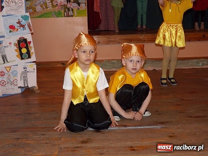 Zdjęcie w galerii na portalu naszraciborz.pl: Przedszkolaki z Łańc przestrzegają najważniejszych zasad bezpieczeństwa!  wiadomości z regionu