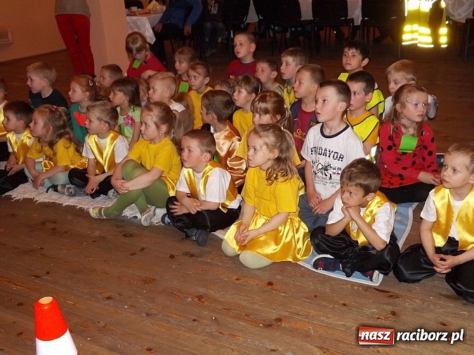 Zdjęcie w galerii na portalu naszraciborz.pl: Przedszkolaki z Łańc przestrzegają najważniejszych zasad bezpieczeństwa!  wiadomości z regionu